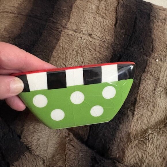 Mainstreet Collection Hand-Painted Strawberry Dip Snack Fruit Dish Trinket Bowl - Picture 4 of 6